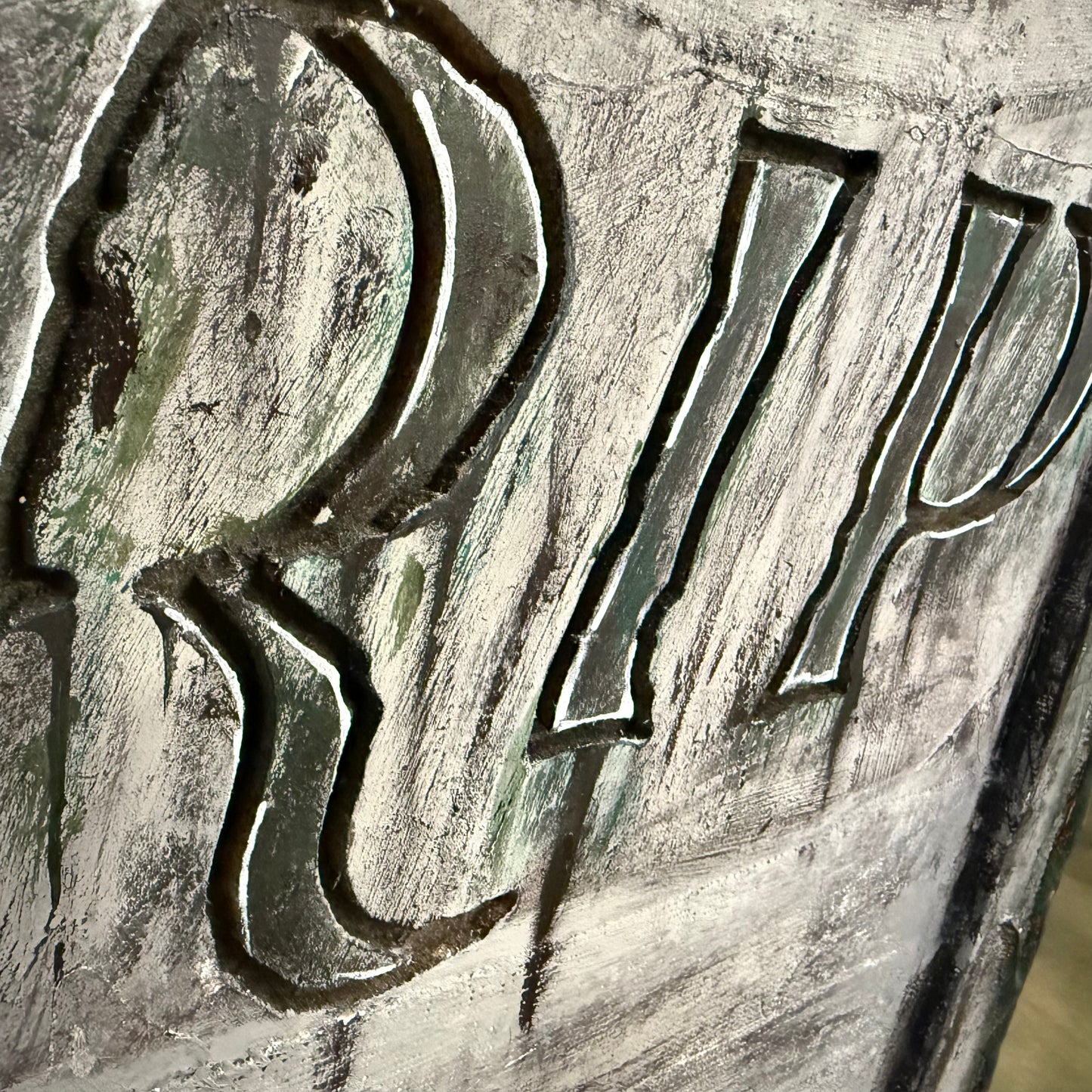 Free Standing Gravestone MDF / Plaster Halloween Horror Prop