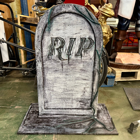 Free Standing Gravestone MDF / Plaster Halloween Horror Prop